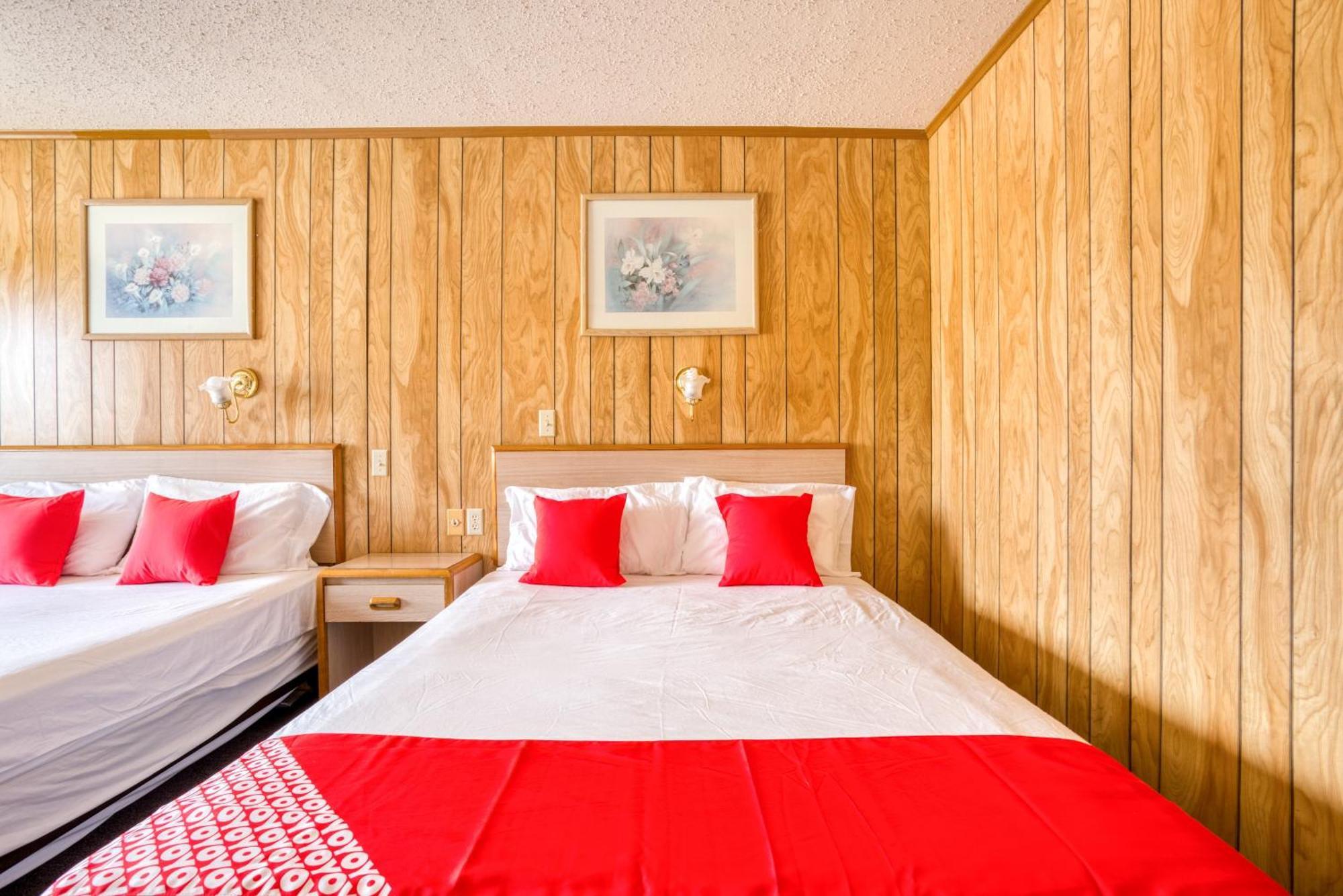 Oyo Hotel Breckenridge Tx Hubbard Creek Lake Exterior photo